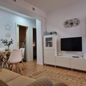 Apartamento Piso Familiar Y Con Encanto, Sevilla